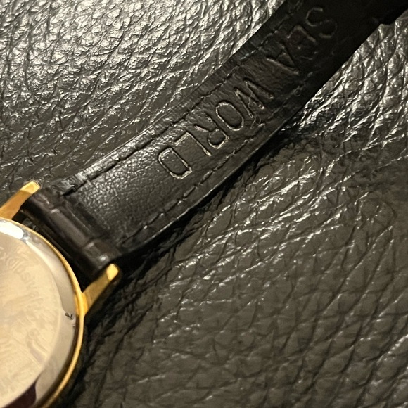 SEA WORLD LEATHER WATCH